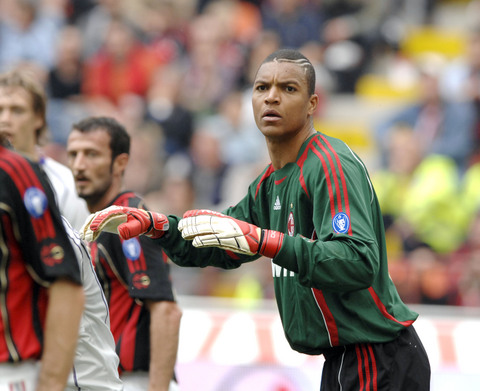 防守端连续抢断，节奏被带飞